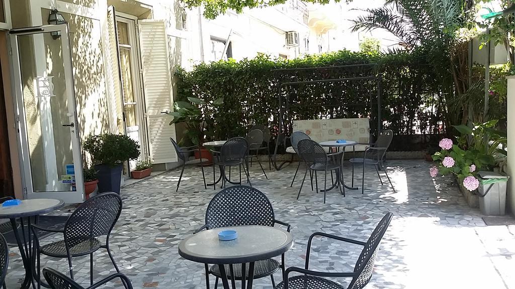 Hotel Eros Lido di Camaiore Esterno foto