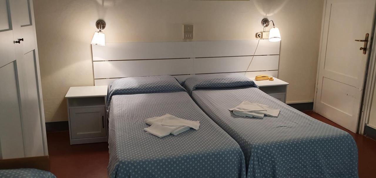 Hotel Eros Lido di Camaiore Esterno foto